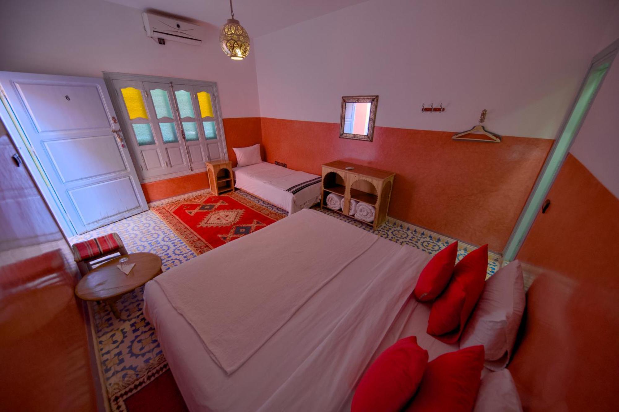 Maison D'Hotes Dar Farhana Tajda Kültér fotó